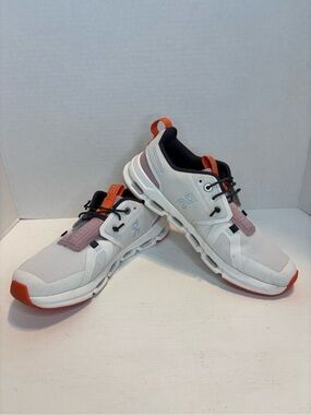 ON Cloud Sky Undyed White Mauve Sneakers - Size Y4.5